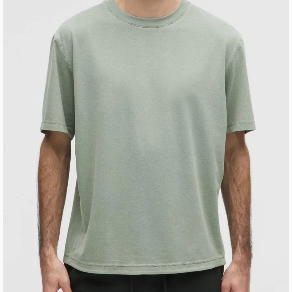 Lululemon Metal Vent Short Sleeve Shirt